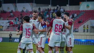 الجولة 14 فاز فيها: العين، شباب الأهلي، الوحدة