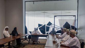 العلاقات الثقافية بين الشارقة ومتحف عمان