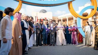 الثقافات العالمية تتألق في جامعة عجمان