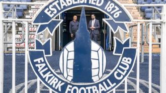 Falkirk Beats Montrose, Leads League One