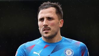 Stockport, Gillingham End In 0-0 Draw