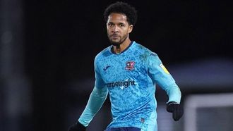 جيلينجهام ينتقل إلى التصفيات بعد الفوز