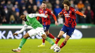 Maolida's Late Goal Narrows Gap For Hibernian