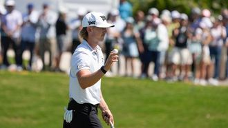 Knapp Leads Mexico Open, Wallace Fades