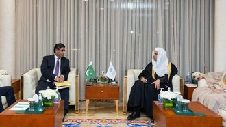 محادثات السلام العالمية: رابطة العالم الإسلامي والولايات المتحدة وباكستان