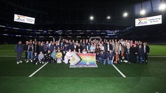 عقد من دمج LGBTQI+ بقلم Lilywhites الفخورون