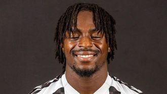 تم إيقاف مقاطعة روس بهدف متأخر