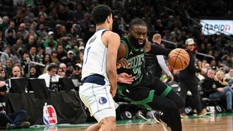 Celtics' 10th Win Overshadows Doncic's Feat