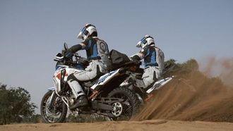 Cardo & Honda Enhance Rider Talks