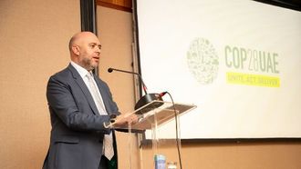 رئيس مؤتمر الأطراف الثامن والعشرين يحث على وحدة تمويل المناخ