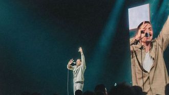 أسبوع الكوميديا: تاكر وشولتز في أبوظبي