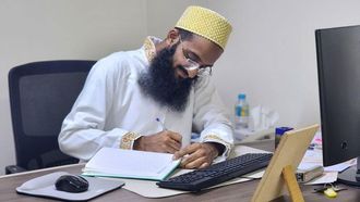 Dubai Bohras Mark Poetry Day 2024