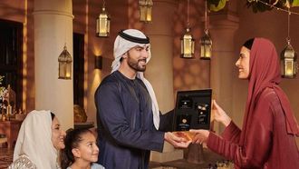 Dubai's Online Shopping Extravaganza