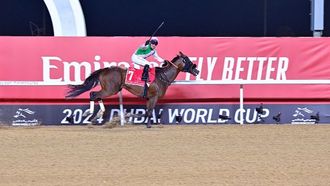 لوريل ريفر يفوز بكأس دبي