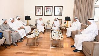 تعزيز التوطين في قطاع دولة الإمارات العربية المتحدة