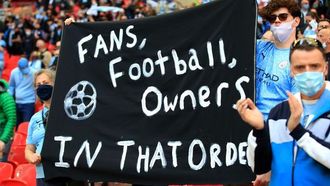 جماهير المملكة المتحدة تدعم الدوري الأوروبي الممتاز