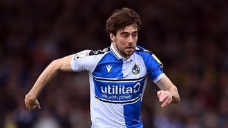 فليتوود في مأزق في صراع الهبوط