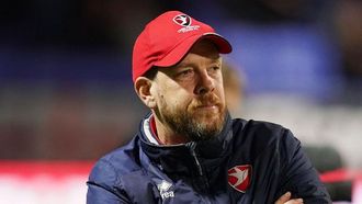 كلارك يشيد بالدفاع الرئيسي لبرادبري