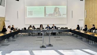 النعيمي تقود حملة المساواة بين الجنسين