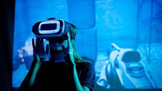 جراحة باستخدام نظارات Apple Vision Pro 