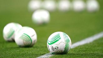 Oldham, Bromley Goalless Draw At Park