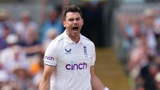 Anderson Hits 700 Test Wickets Milestone
