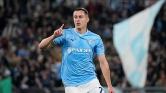 Lazio Beats Juventus With Late Goal