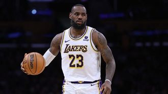 LeBron's 40K Points Milestone In Lakers Loss