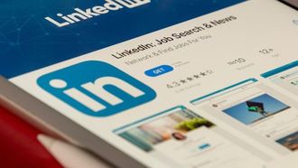 يضيف LinkedIn ميزة الفيديو القصير