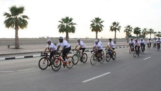 شرطة الفجيرة تحتفل باليوم الرياضي