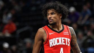 روكتس يحقق 11 فوزًا متتاليًا وولفز يتغلب على ناجتس