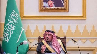 أمير القصيم يعزز المساعدات السكنية في رمضان