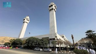 مسجد عائشة: معلم إسلامي حديث