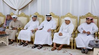 الشيخ أحمد يقدم التعازي في دبي