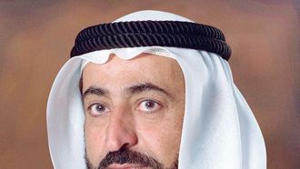 الشارقة تنعي وفاة الشيخ صقر