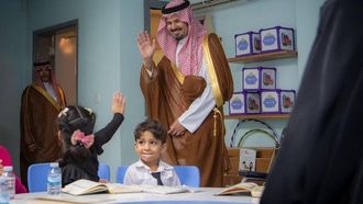 أمير المدينة المنورة يعزز الطب الخاص