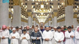 Tahajjud Prayer Marks Ramadan End