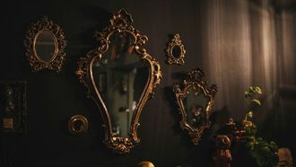 UAE's Top Antique Furniture Spots