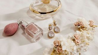 Unveiling Oud Essence And Luxury Scents