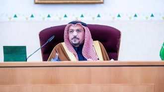 الأمير يدعم تمكين المرأة في القصيم