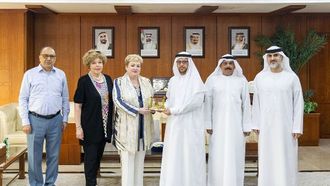 تعزيز العلاقات الاقتصادية بين عجمان وأوراسيا