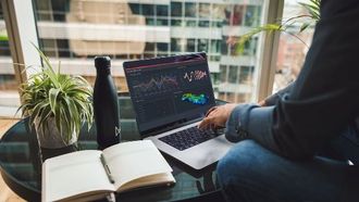 AI Streamlines Data Analysis