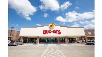 Buc-ee’s Opens New Center In Hillsboro