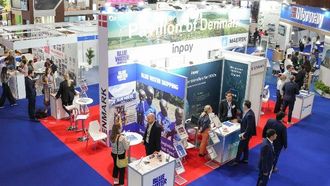 الدبلوماسية الخيرية للمساعدات الإنسانية