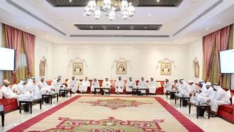 انطلاق سباق دلما للتجديف