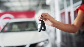 Dubai's Car Donation For Flood Relief