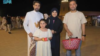 عيد الرمس يستقطب أكثر من 2000 شخص في القطيف