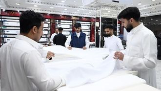 ثوب العيد فرحة بمكة