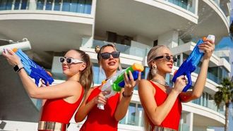 Epic Sundays At MiMi's Pool Club