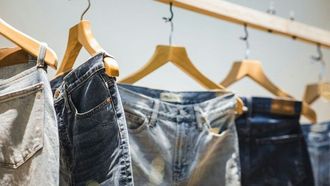 التأثير البيئي لأزياء الجينز السريعة